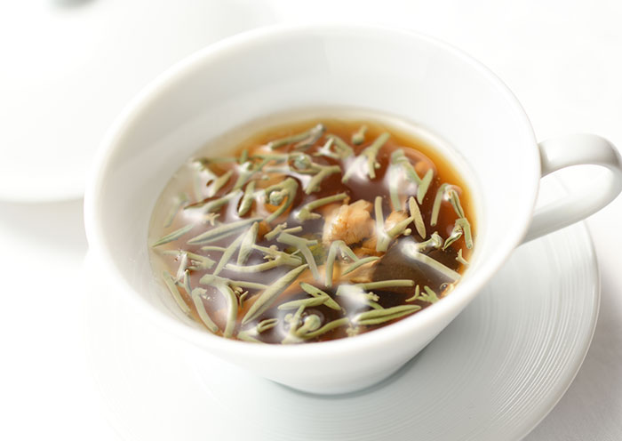 法國菜一例。