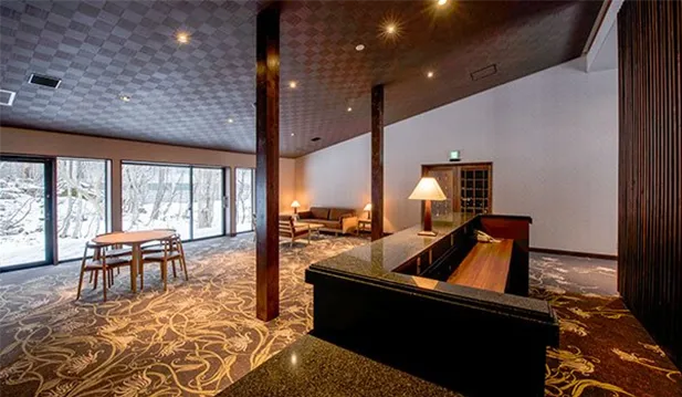 館內
