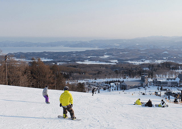 Hoshino Resorts山